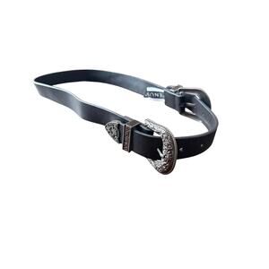 NWOT Venus Belt Size M/L